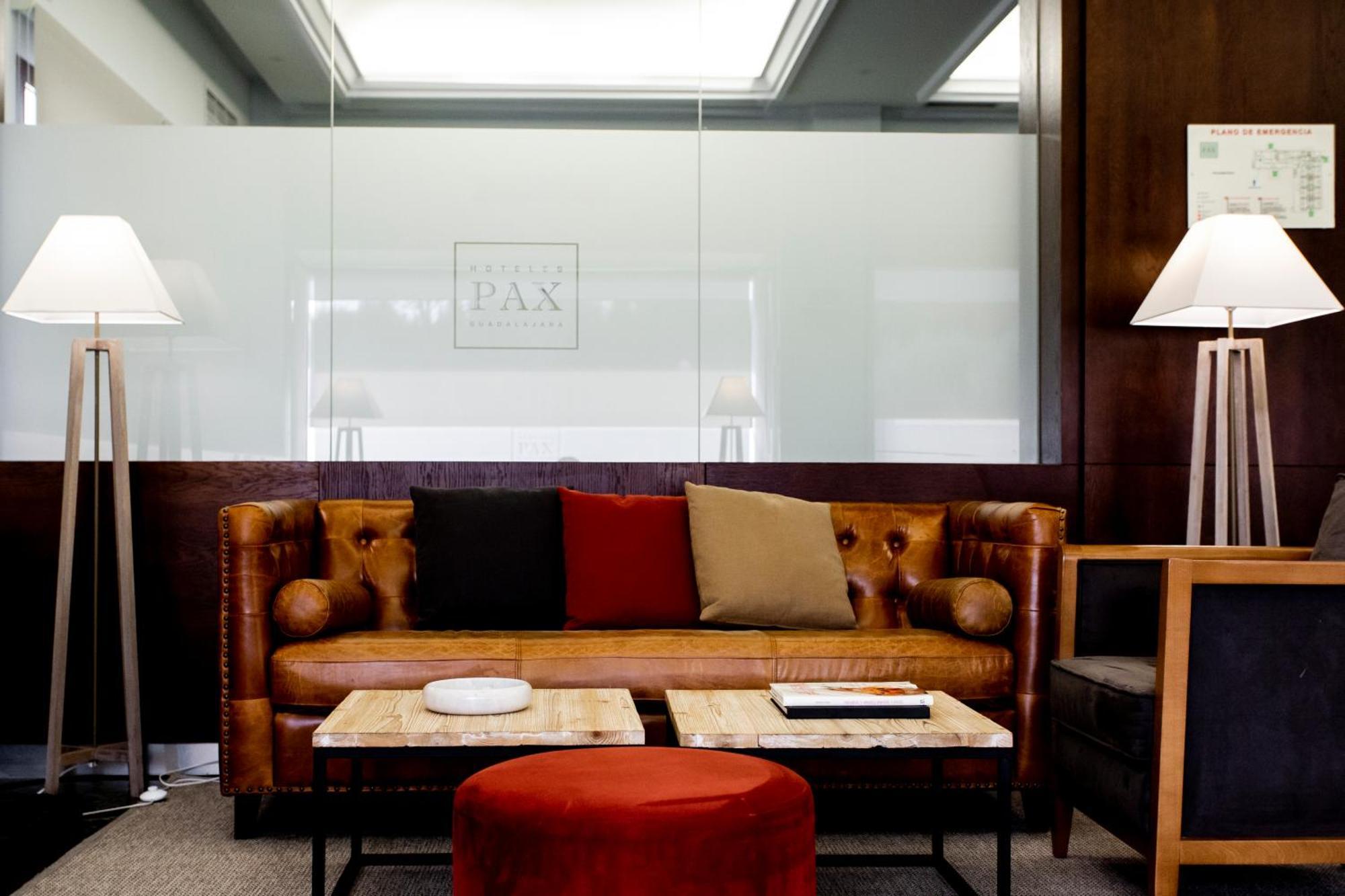 Hotel Pax กัวดาลาฮารา ภายนอก รูปภาพ