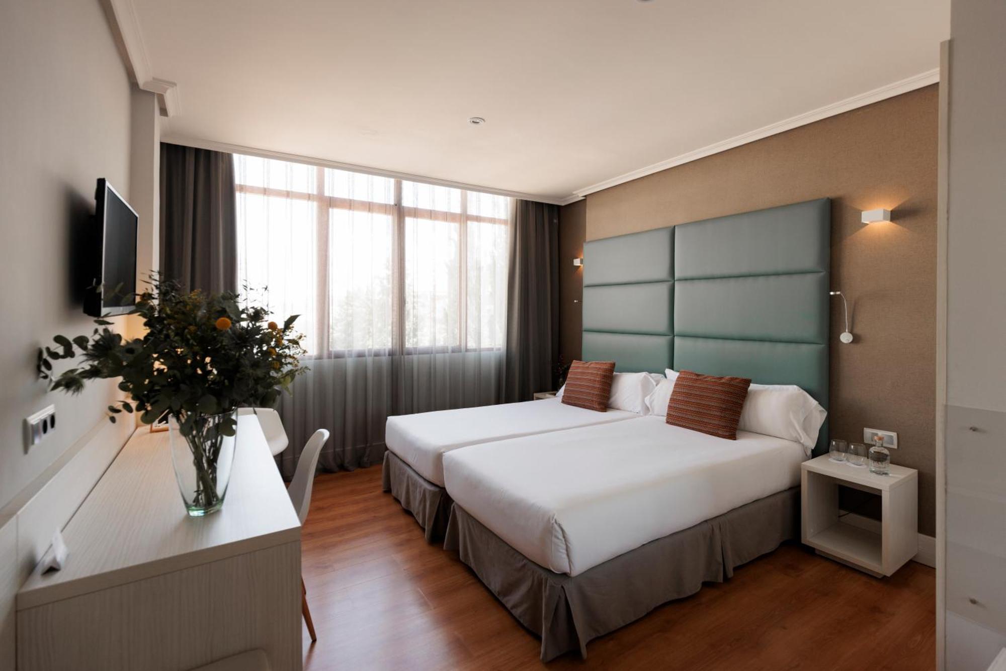 Hotel Pax กัวดาลาฮารา ภายนอก รูปภาพ