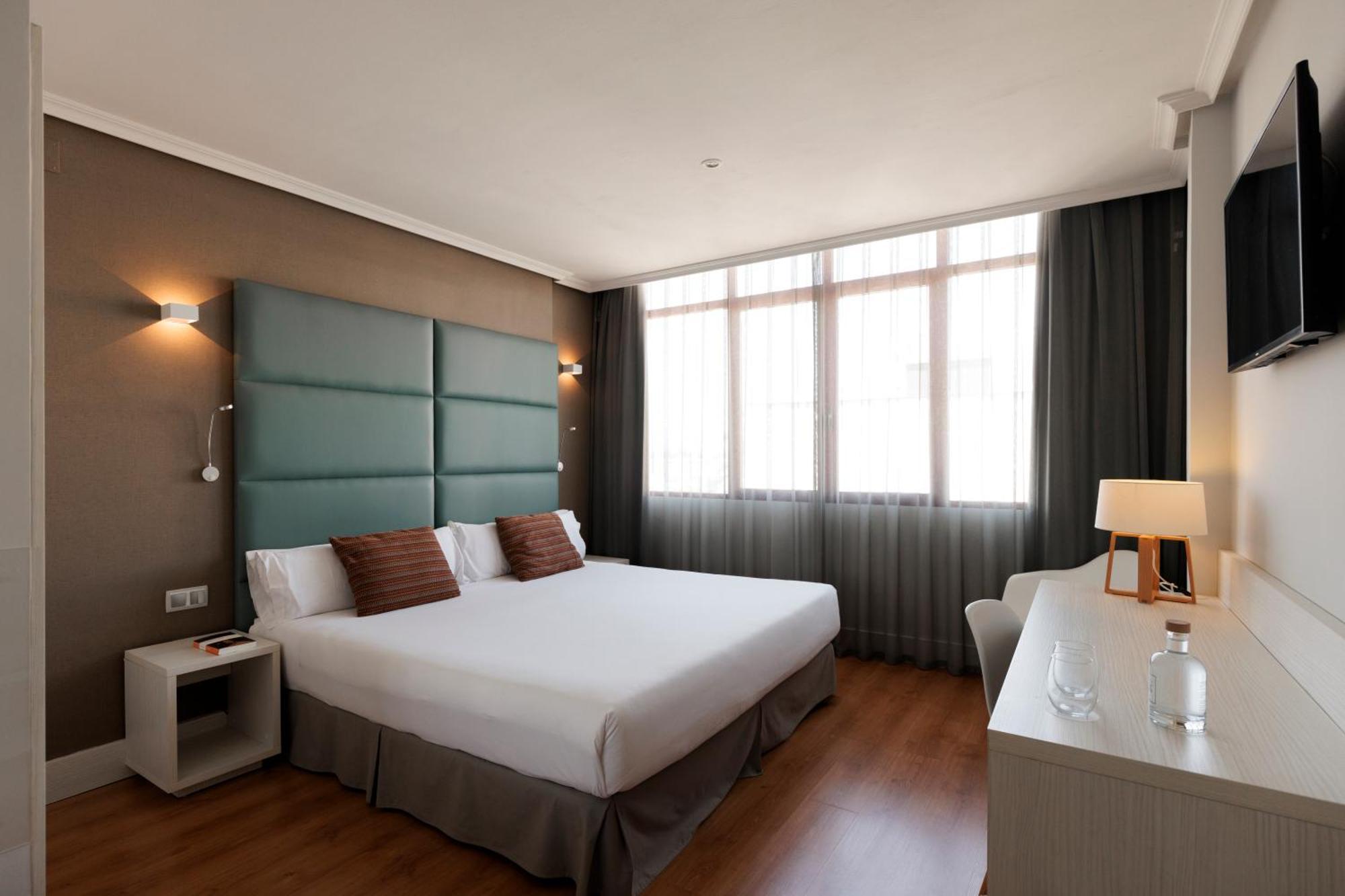 Hotel Pax กัวดาลาฮารา ภายนอก รูปภาพ