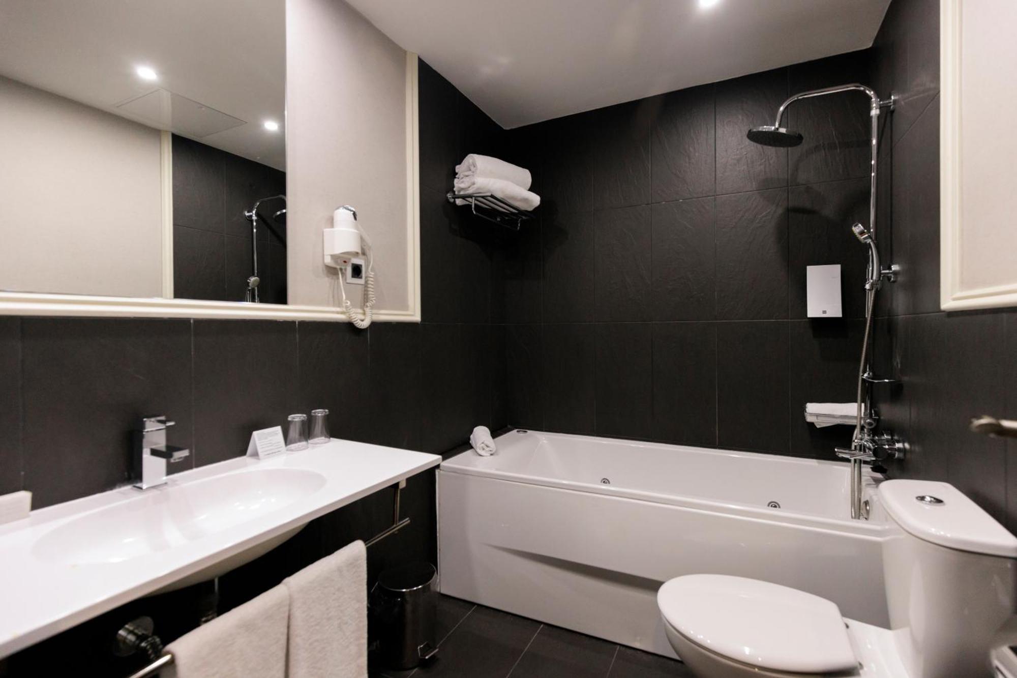 Hotel Pax กัวดาลาฮารา ภายนอก รูปภาพ